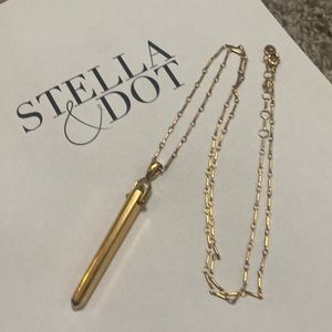 Stella & Dot long pendant necklace